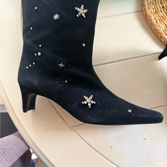 Black Embellished Knee-High Boots - Picture 4 of 13